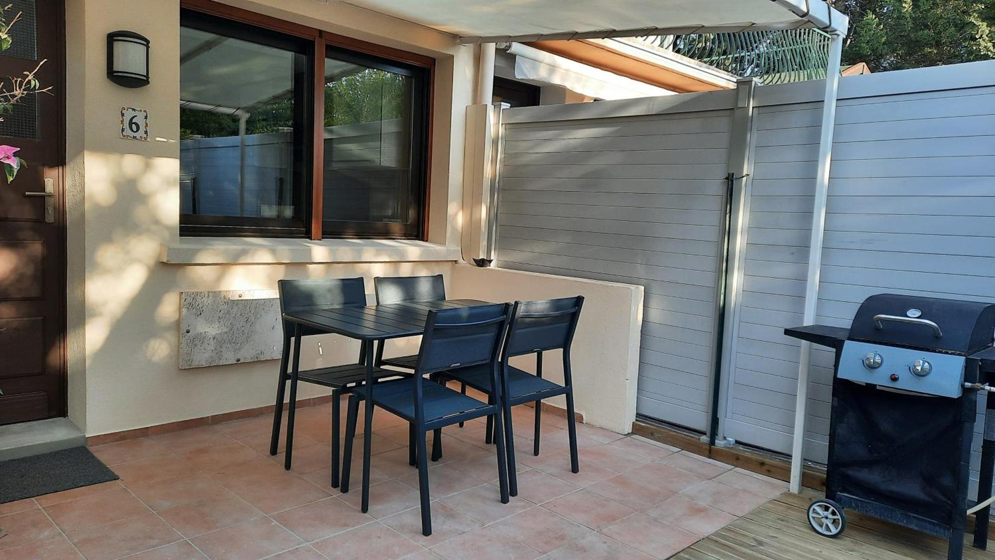 Studio Climatise Lantanas 4 Personnes Le Lavandou Esterno foto