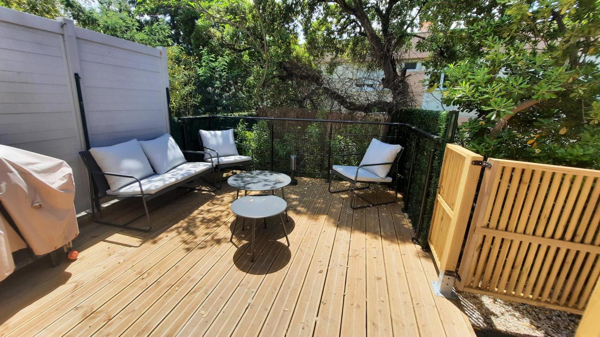 Studio Climatise Lantanas 4 Personnes Le Lavandou Esterno foto